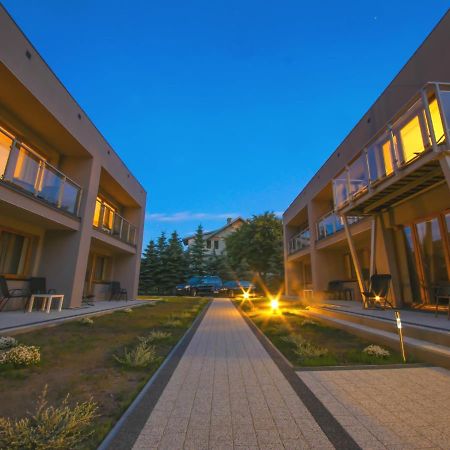 Wodnik Uslugi Hotelarskie, Apartamenty Рови Екстер'єр фото
