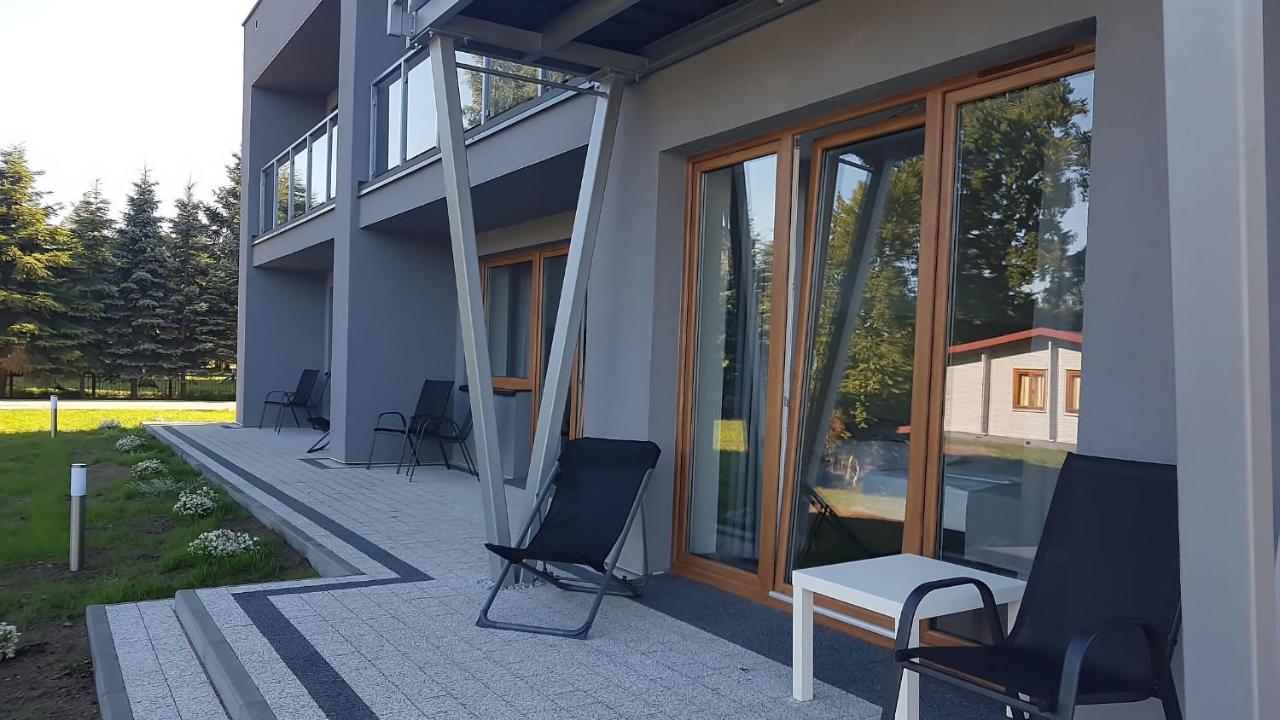 Wodnik Uslugi Hotelarskie, Apartamenty Рови Екстер'єр фото