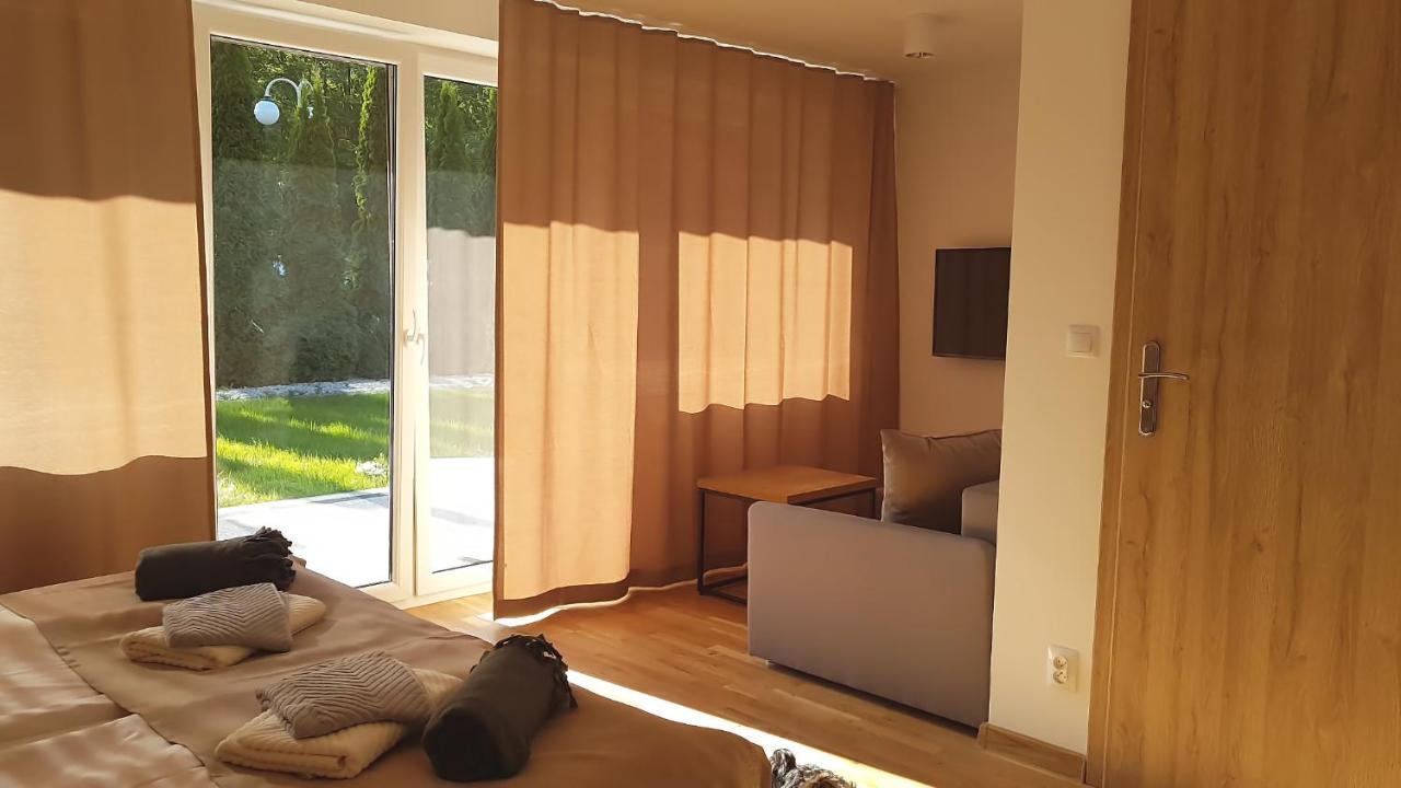 Wodnik Uslugi Hotelarskie, Apartamenty Рови Екстер'єр фото