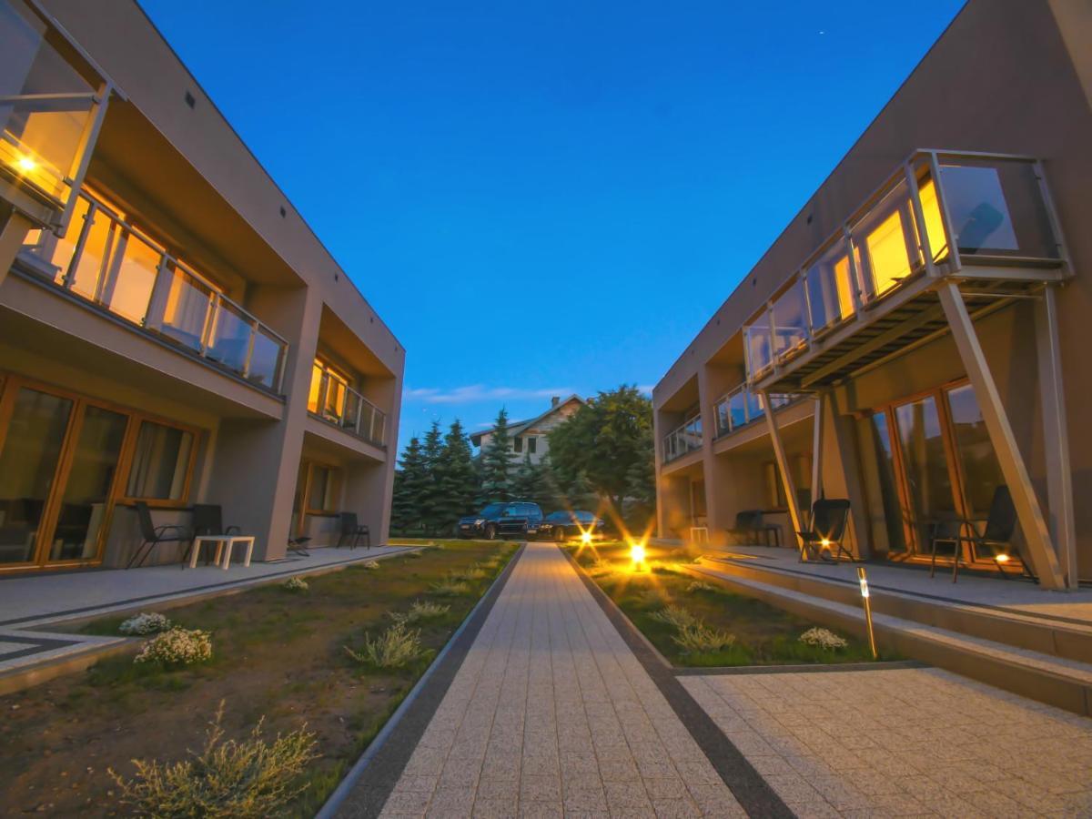 Wodnik Uslugi Hotelarskie, Apartamenty Рови Екстер'єр фото